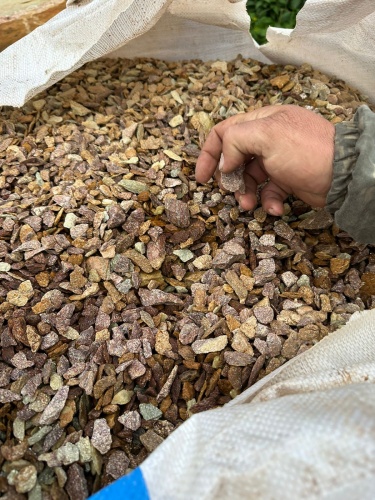 Златолит персиковый декоративная каменная крошка купить в Кызыле