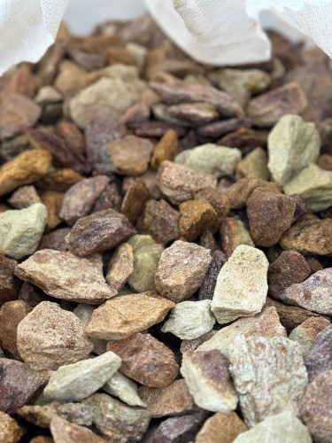 Златолит персиковый декоративная каменная крошка купить в Кызыле