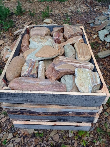 Златолит жёлтый, жёлто-зелёный глыбки и валуны для ланшафтного дизайна купить в Кызыле