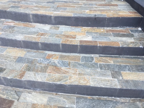 Плитка из Златолита Уральского для лестницы купить в Кызыле