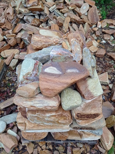 Златолит жёлтый, жёлто-зелёный глыбки и валуны для ланшафтного дизайна купить в Кызыле